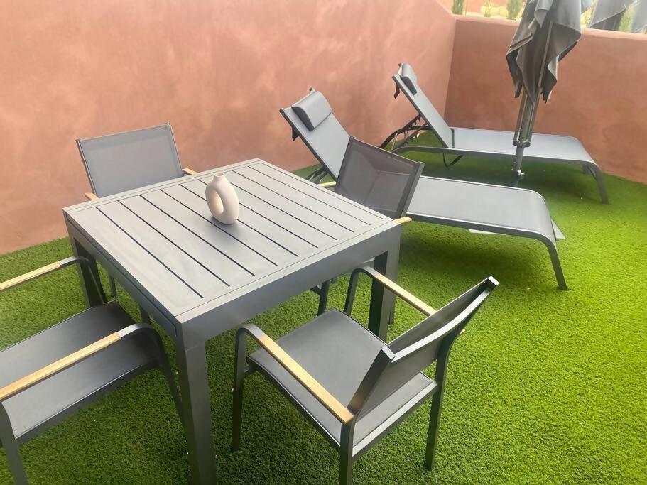 ムルシアPiscina Chic Con Gran Terrazaアパートメント エクステリア 写真